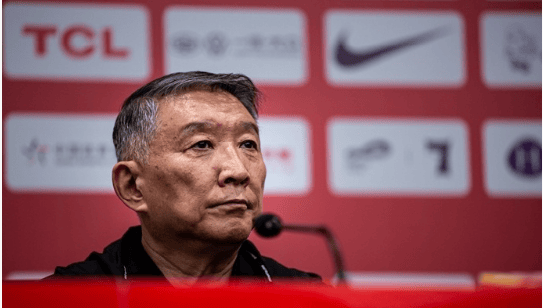 泸深投 中国女篮主帅解读选人标准: 攻守兼备, 跟上现代篮球节奏